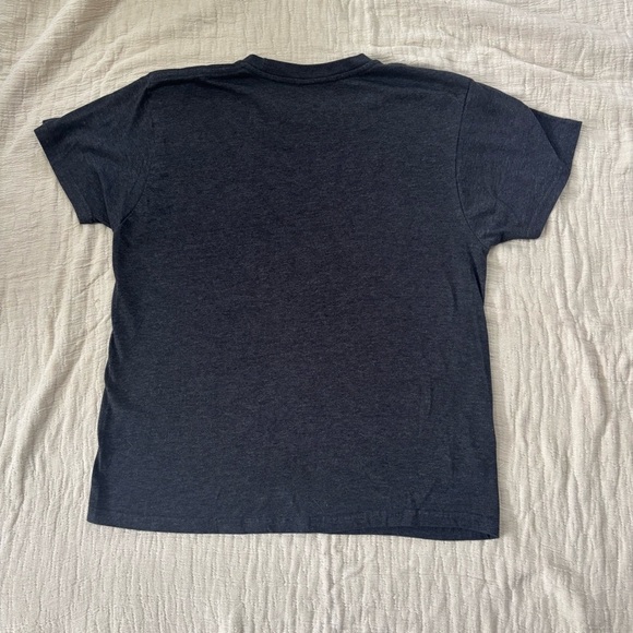 Johnny Cash Man in Black Graphic Unisex Med Tee - Dark Gray - Picture 3 of 3